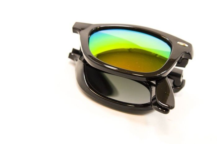 Солнцезащитные складные зеркальные очки BR-S унисекс 911-71 купить недорого в Ты Купи