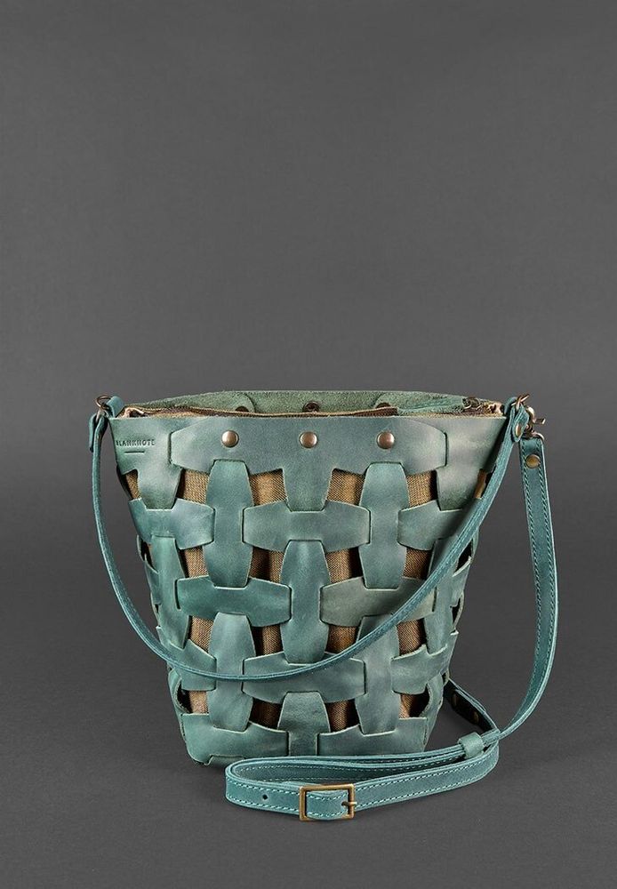 Плетеная сумка из натуральной кожи BlankNote Пазл M зеленая Crazy Horse BN-BAG-32-IZ купить недорого в Ты Купи