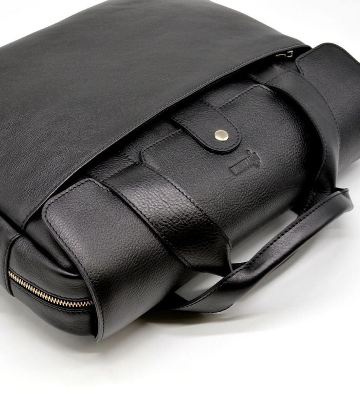 Чоловіча шкіряна сумка для ноутбука TA-1812-4LX від Tarwa купити недорого в Ти Купи