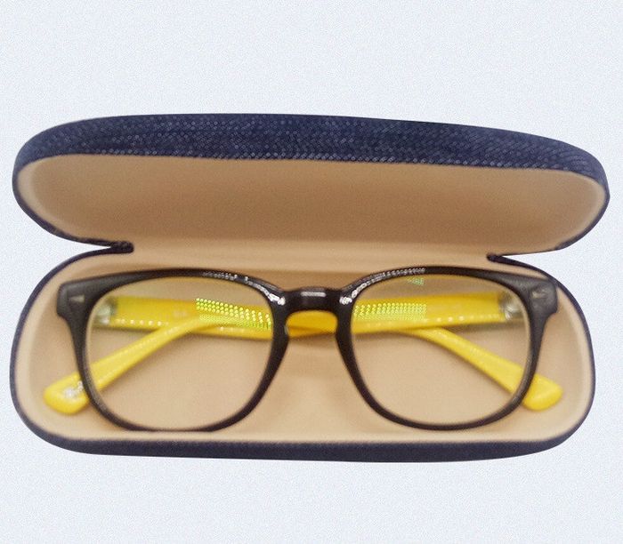 Твердий футляр для окулярів Cintura 00336 купити недорого в Ти Купи