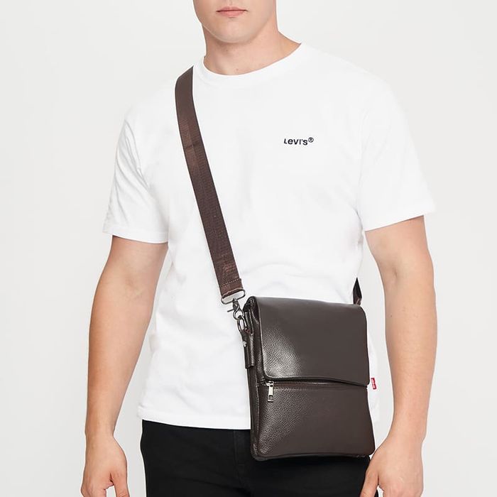 Чоловічі шкіряні сумки Borsa Leather k12056br-brown купити недорого в Ти Купи
