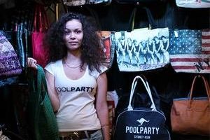 Знакомство с сумками и аксессуарами Poolparty