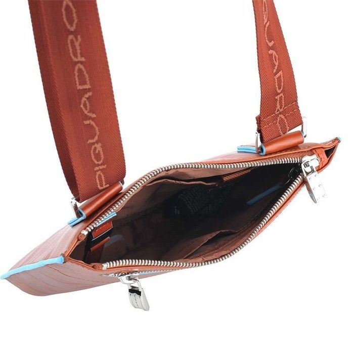 Оранжевая сумка Piquadro Blue Square (CA1358B2_AR) купить недорого в Ты Купи
