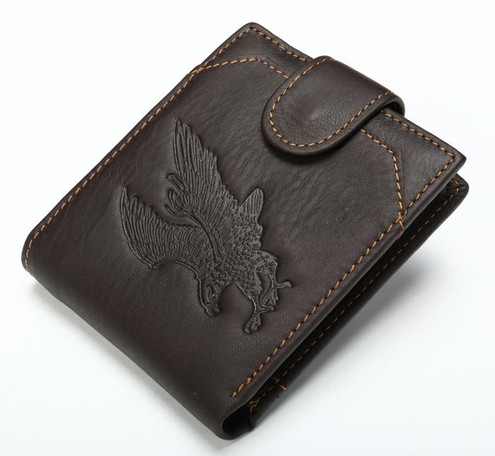 Мужское тёмно-коричневое портмоне из натуральной кожи Vintage 20231 купить недорого в Ты Купи