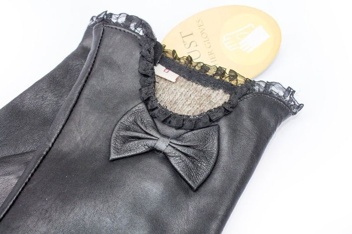 Женские черные перчатки из кожи ягненка Shust Gloves купить недорого в Ты Купи