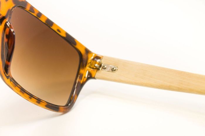 Солнцезащитные очки BR-S унисекс с деревянными дужками купить недорого в Ты Купи