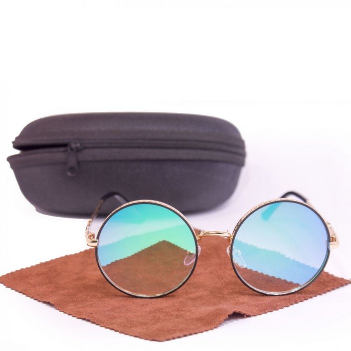 Солнцезащитные женские очки Glasses с футляром f9367-5 купить недорого в Ты Купи