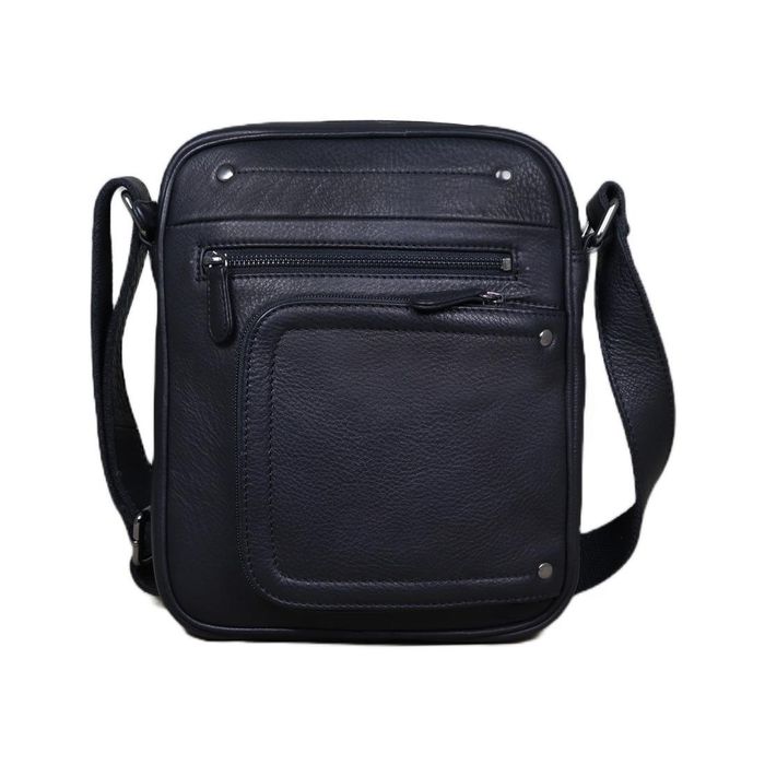 Кожаная сумка через плечо в черном цвете Tavinchi R-870557A купить недорого в Ты Купи
