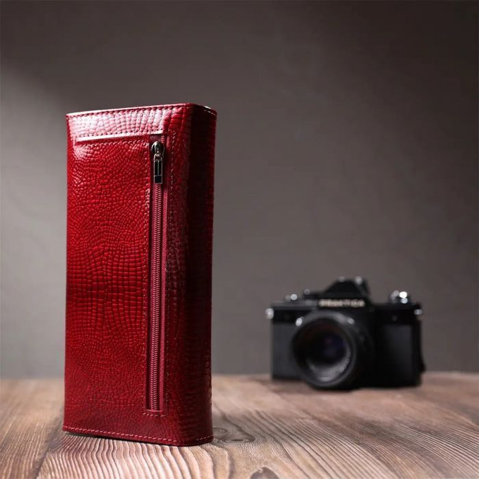 Жіночий лаковий шкіряний гаманець ST Leather 22717 купити недорого в Ти Купи