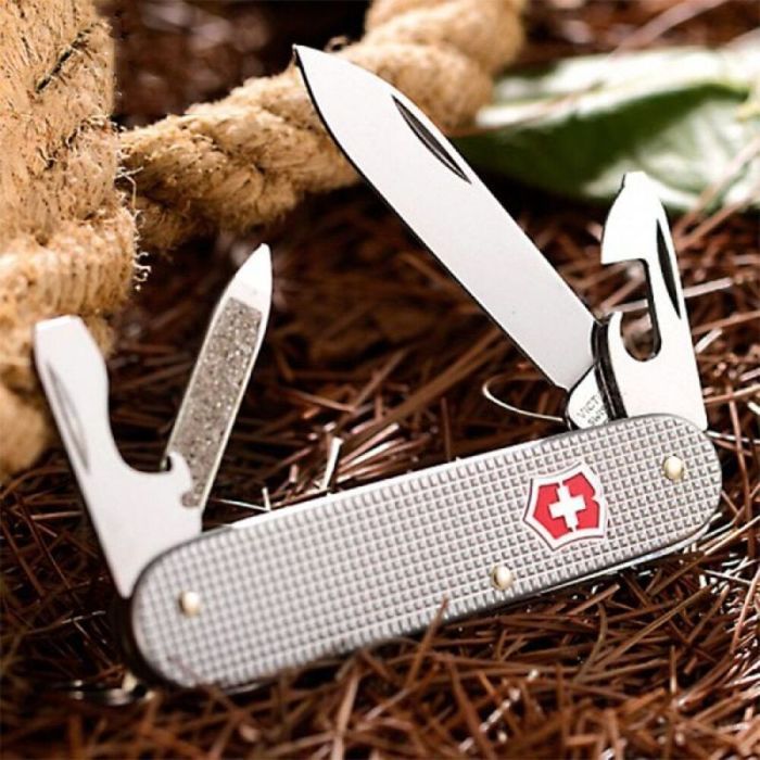 Складний кадет Victorinox 0,2601,26 купити недорого в Ти Купи