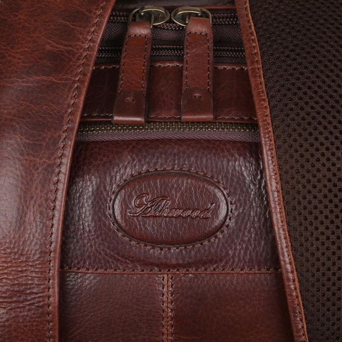 Мужской кожаный рюкзак Ashwood 8144 Brown купить недорого в Ты Купи