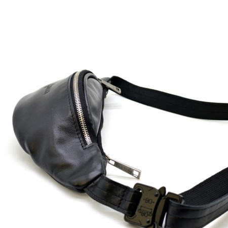 Шкіряна чорна сумка на пояс Tarwa ga-3034-4lx купити недорого в Ти Купи