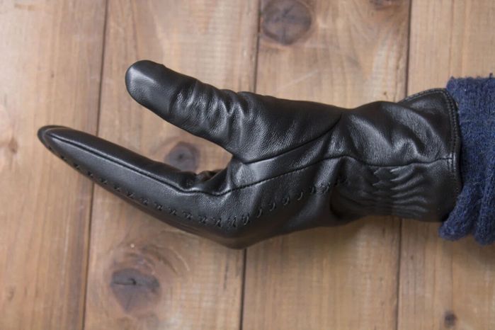 Перчатки женские чёрные кожаные сенсорные 950s3 L Shust Gloves купить недорого в Ты Купи