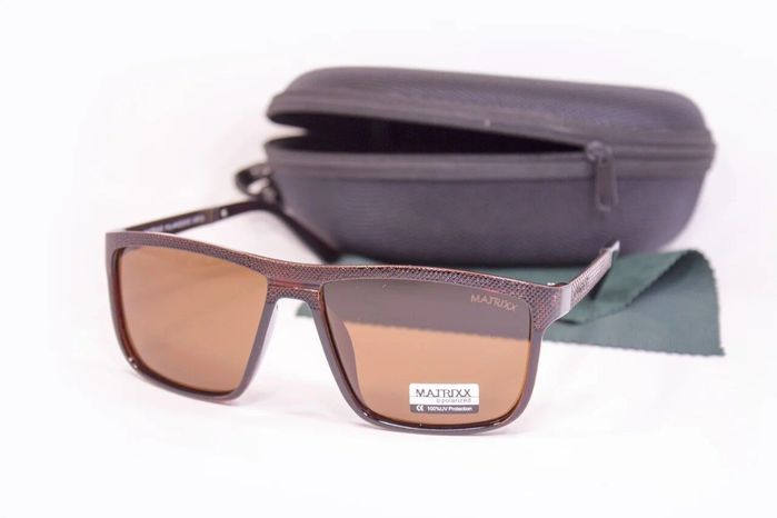 Мужские солнцезащитные очки с футляром Matrix polarized fp9832-2 купить недорого в Ты Купи