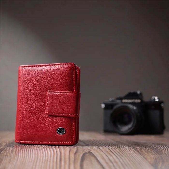 Шкіряний жіночий гаманець ST Leather 22714 купити недорого в Ти Купи