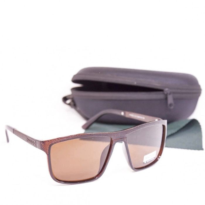 Чоловічі сонцезахисні окуляри з футляром Matrix polarized fp9832-2 купити недорого в Ти Купи