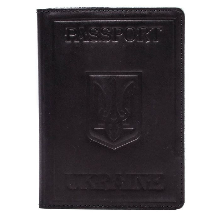 Шкіряна чорна обкладинка для закордонного паспорта Valenta ОУ15261 купити недорого в Ти Купи
