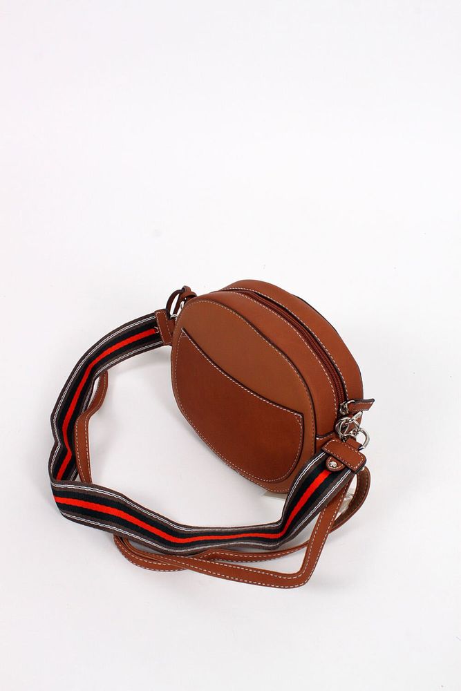 Женская коричневая сумка из экокожи David Jones Сандра 6128-1 купить недорого в Ты Купи