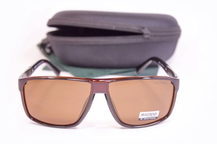 Мужские солнцезащитные очки с футляром Matrix polarized fp9831-2 купить недорого в Ты Купи