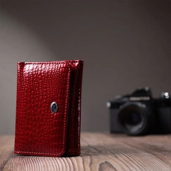 Женский лаковый кожаный кошелек ST Leather 22731 купить недорого в Ты Купи