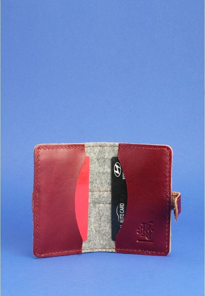 Фетровый женский кард-кейс BlankNote 6.1 с кожаными бордовыми вставками - BN-KK-6-1-FELT-VIN купить недорого в Ты Купи