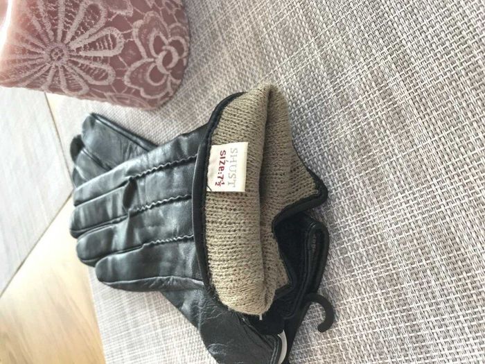 Женские кожаные перчатки Shust Gloves чёрные 373s2 М купить недорого в Ты Купи