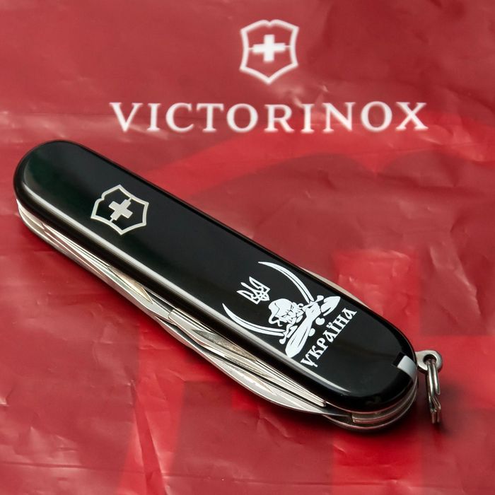Складной нож Victorinox SPARTAN UKRAINE Козак с саблями бел. 1.3603.3_T1110u купить недорого в Ты Купи