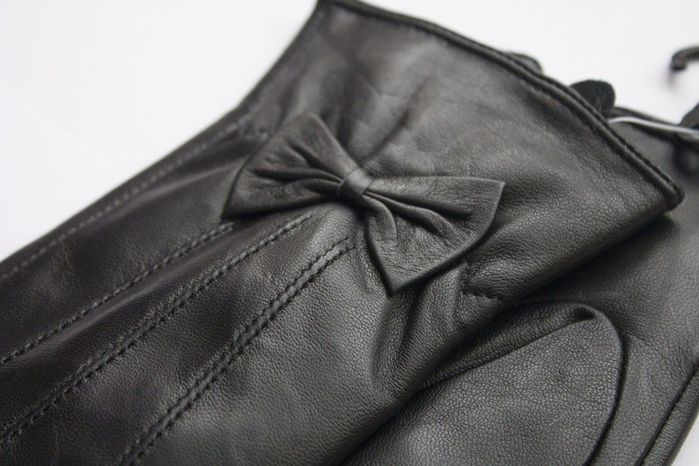 Черные стильные кожаные женские перчатки Shust Gloves купить недорого в Ты Купи