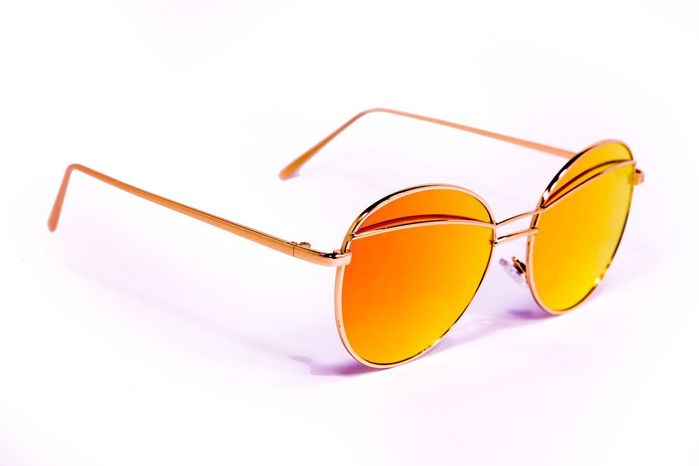 Сонцезахисні жіночі окуляри з футляром f8307-4 купити недорого в Ти Купи