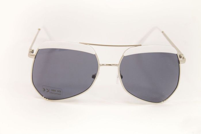 Солнцезащитные женские очки BR-S с черным и белым купить недорого в Ты Купи
