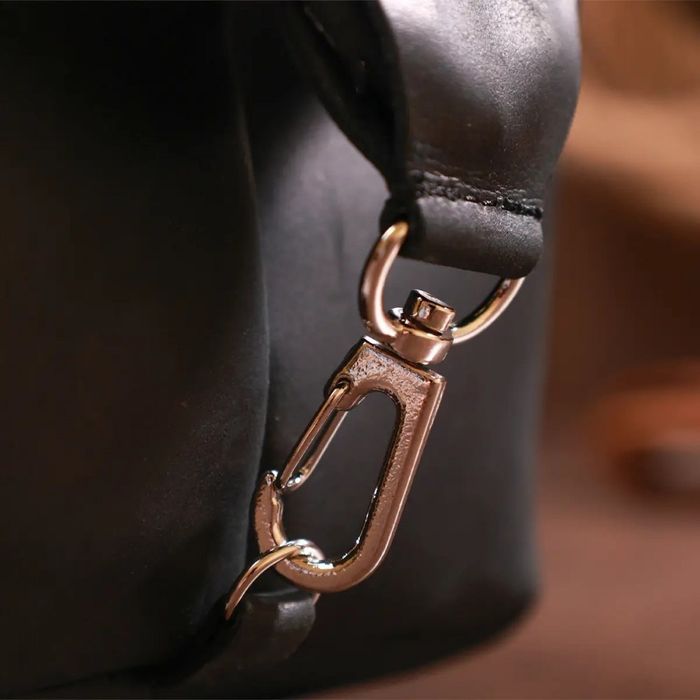 Женская кожаная сумка шоппер Shvigel 16338 купить недорого в Ты Купи