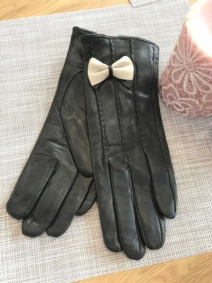 Женские кожаные перчатки Shust Gloves чёрные 373s1 S купить недорого в Ты Купи