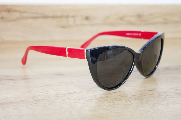 Жіночі сонцезахисні окуляри Polarized p0954-3 купити недорого в Ти Купи