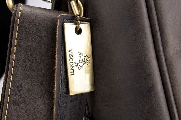 Мужской кожаный портфель Visconti BERLIN 18716 OIL BRN купить недорого в Ты Купи