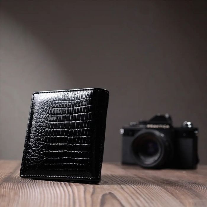 Жіночий лаковий шкіряний гаманець ST Leather 22706 купити недорого в Ти Купи