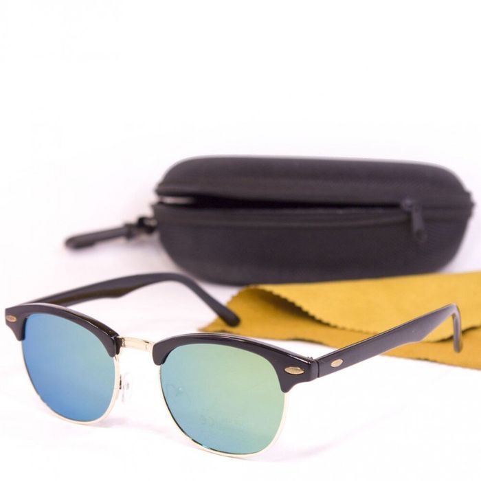 Сонцезахисні окуляри з футляром F9904-3 купити недорого в Ти Купи