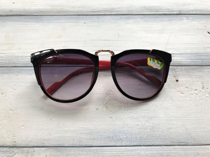 Cолнцезащитные женские очки Cardeo 7206-3 купить недорого в Ты Купи