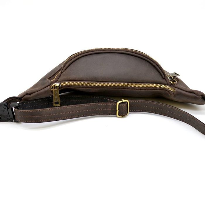 Кожаная коричневая сумка на пояс унисекс TARWA rc-3036-4lx купить недорого в Ты Купи