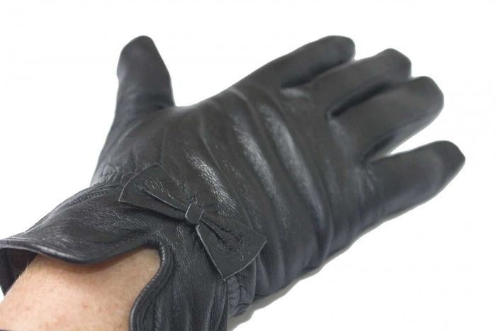 Жіночі шкіряні рукавички чорні Felix 359s1 S купити недорого в Ти Купи