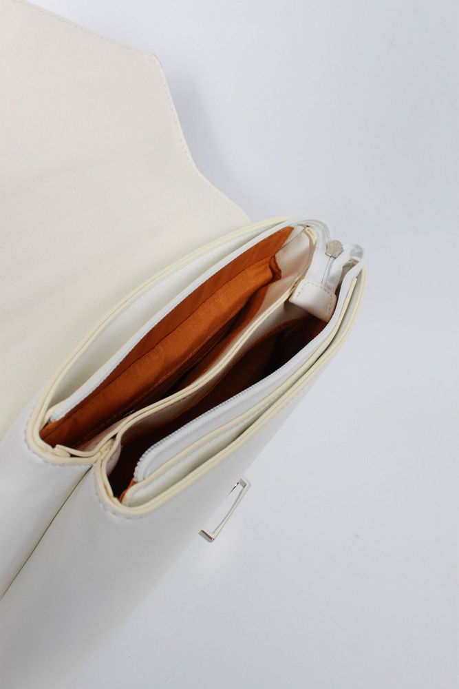 Жіноча біла сумка з екошкіри FAMO Сіал 5617 купити недорого в Ти Купи