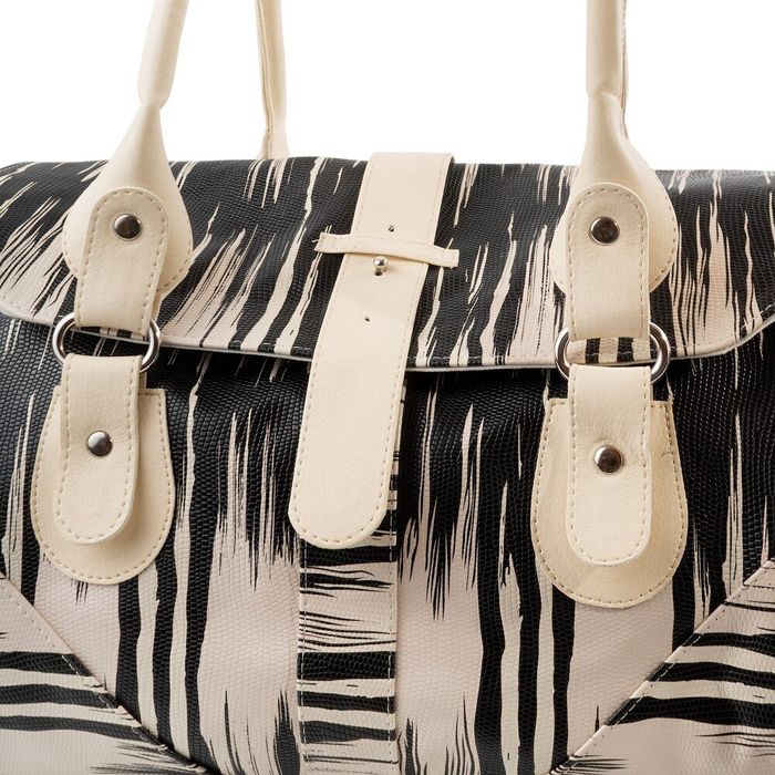 Дорожня сумка LASKARA LK-10250-zebra купити недорого в Ти Купи