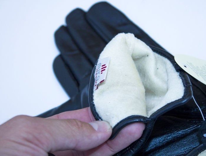 Зимние женские черные перчатки из натуральной кожи M купить недорого в Ты Купи