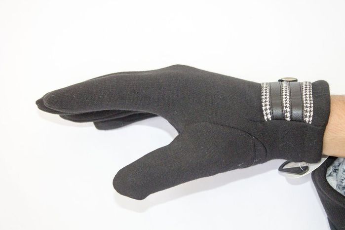 Трикотажные мужские черные перчатки купить недорого в Ты Купи