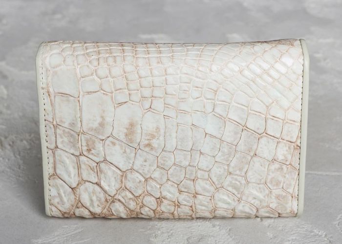 Женский белый кошелек из кожи крокодила Ekzotic Leather cw23 купить недорого в Ты Купи