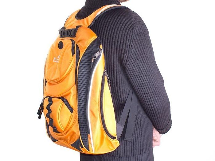Чоловічий рюкзак для ноутбука ONEPOLAR w1327-yellow купити недорого в Ти Купи
