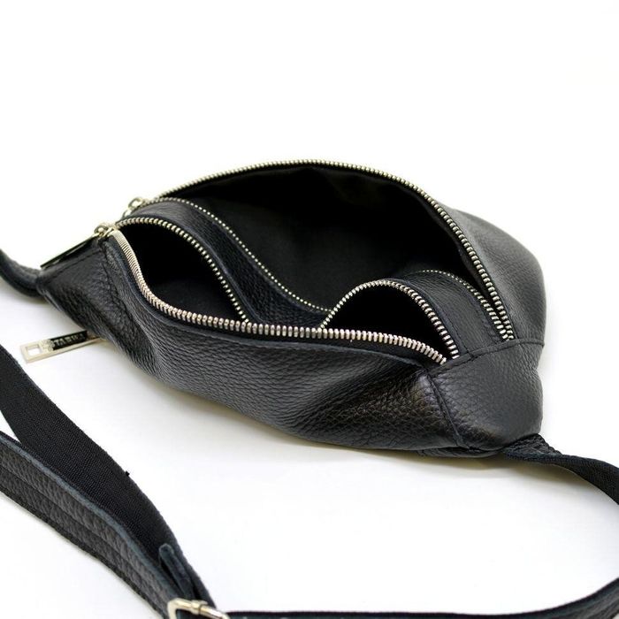Кожаная черная сумка на пояс унисекс TARWA fa-3093-4lx купити недорого в Ти Купи