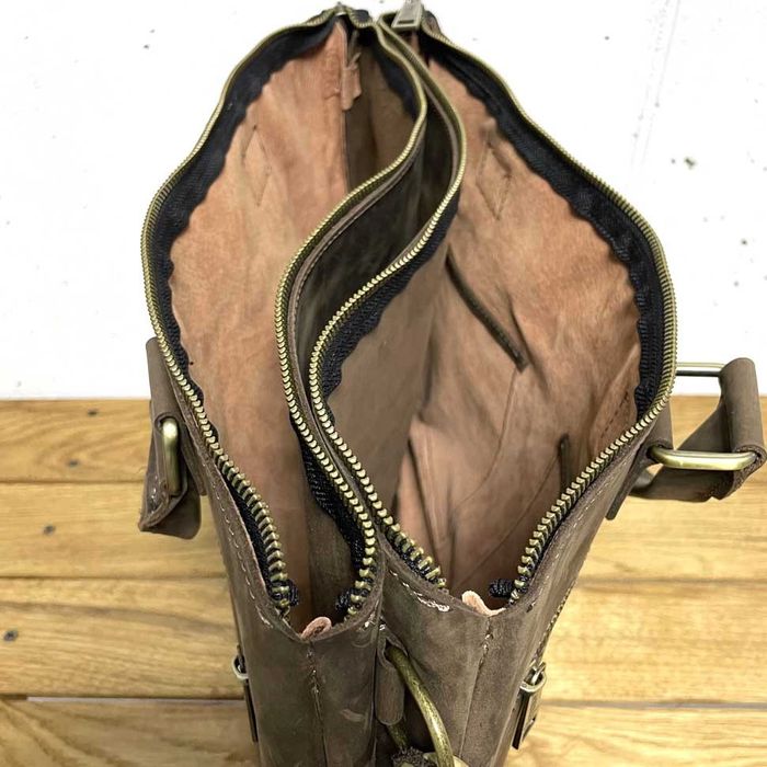 Мужской кожаный коричневый портфель TARWA RC-5729-4sa купить недорого в Ты Купи