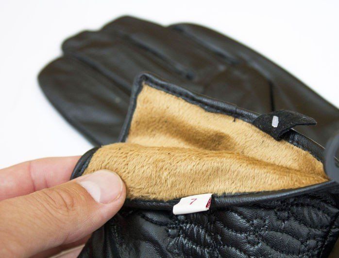 7,5 - Чорні зручні жіночі рукавички з натуральної шкіри купити недорого в Ти Купи