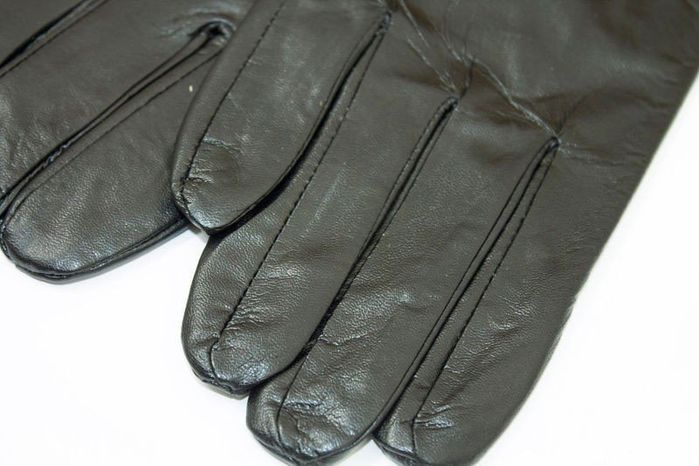 7,5 - Чорні зручні жіночі рукавички з натуральної шкіри купити недорого в Ти Купи