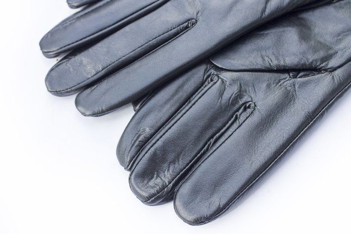 Женские черные стильные кожаные перчатки купить недорого в Ты Купи